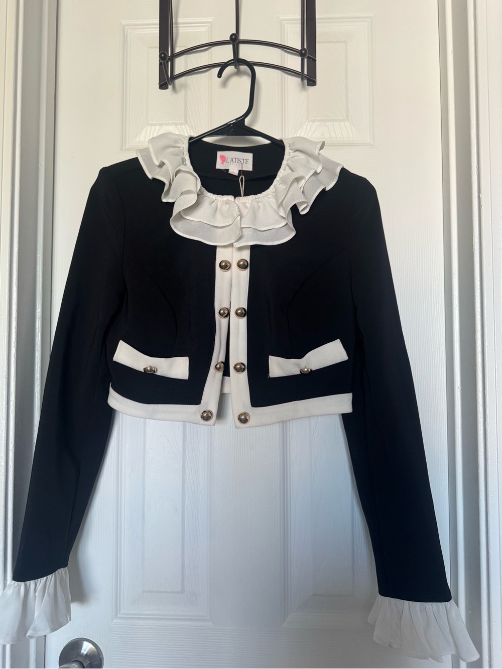 LβATISTE Black & Ivory Ruffle Cropped Blazer Jacket Size S